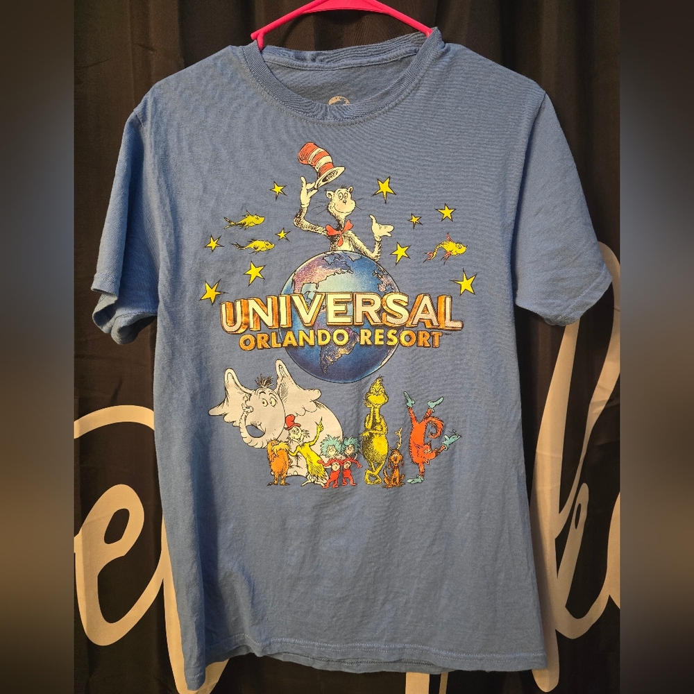 Universal Blue Graphic Tee - Short Sleeve